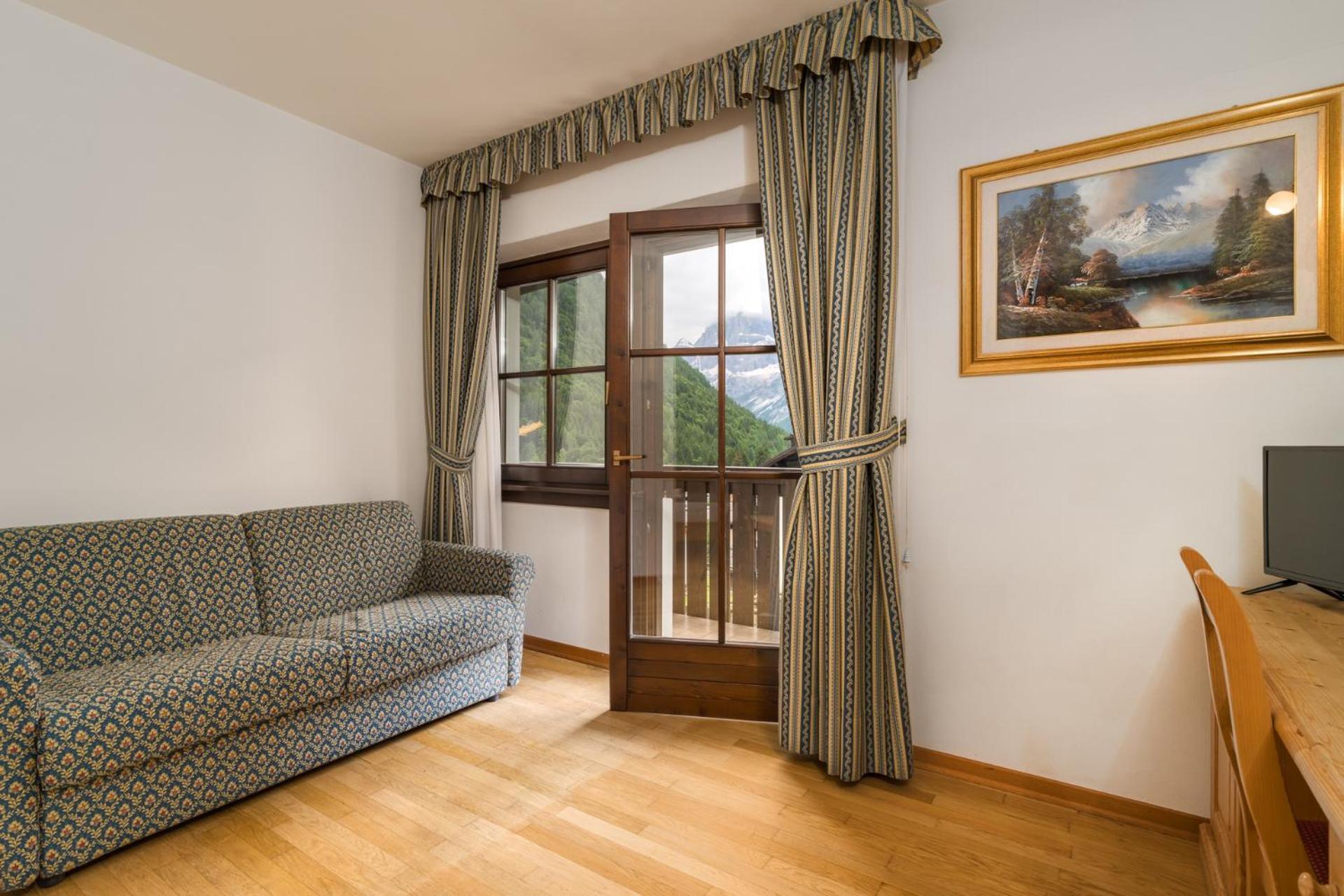 Camera Familiare con Balcone